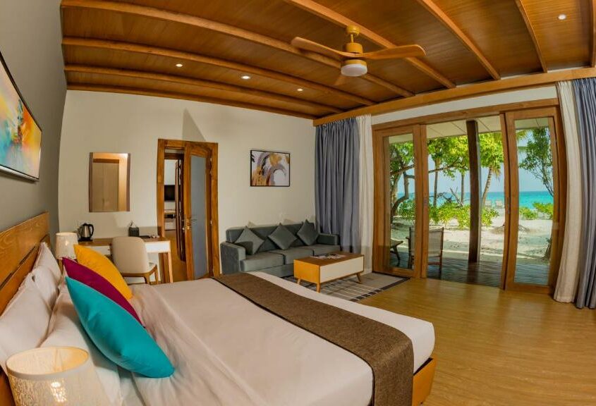 Fiyavalhu Maldives Family Villas Maldives Virtual Tour
